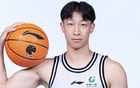 广州龙狮再赌宝岛状元，宋昕澔能打出陈盈骏在CBA的成绩吗？